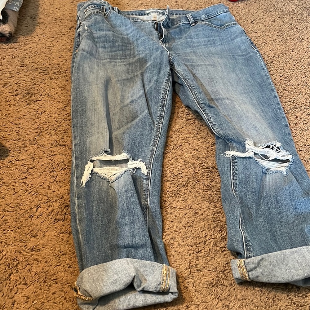 Old Navy Boyfriend Distressed Jeans